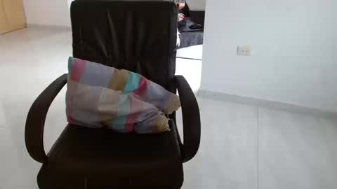 Snapshot of aureliv1 chatting on September 2025 12:37:01 PM Aureliano online show from September 2025 12:37:01 PM