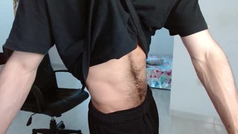 Snapshot of aureliv1 chatting on January 2026 10:12:02 PM Aureliano online show from January 2026 10:12:02 PM