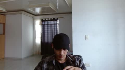 Snapshot of aureliv1 chatting on February 2026 10:02:01 PM Aureliano online show from February 2026 10:02:01 PM