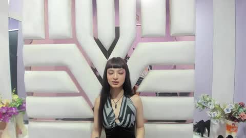 aurora online show from December 2024 05:52:01 PM