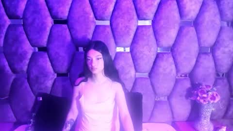 aurora online show from October 2025 02:39:02 PM