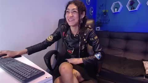 Snapshot of aurora_ath chatting on December 2025 04:19:02 AM Aurora ath online show from December 2025 04:19:02 AM