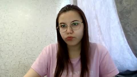 Kiara Xanthe online show from May 2026 11:28:01 AM