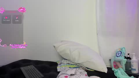 aurora_divine online show from July 2026 10:45:01 PM