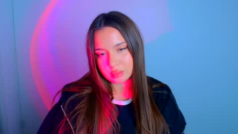 Snapshot of aurora_gibert chatting on July 2026 02:43:02 PM Aurora online show from July 2026 02:43:02 PM