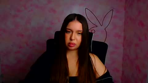 Snapshot of aurora_gibert chatting on July 2026 05:38:01 AM Aurora online show from July 2026 05:38:01 AM