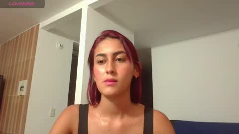 Snapshot of aurora_petit_ chatting on May 2026 01:36:02 AM aurora petit online show from May 2026 01:36:02 AM