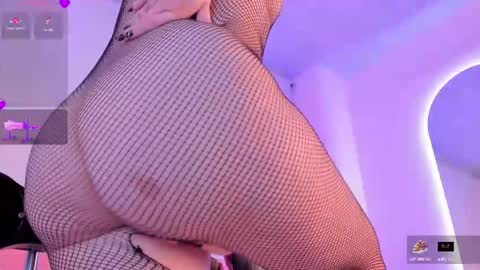 Snapshot of aurora_sweet2 chatting on October 2025 12:16:02 AM Madison online show from October 2025 12:16:02 AM