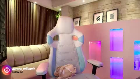 Snapshot of aurora_willow9 chatting on December 2025 03:11:02 AM aurora_willow9 online show from December 2025 03:11:02 AM