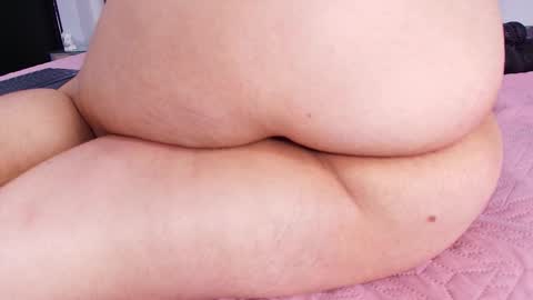 auroraa_miller online show from January 2026 05:27:02 PM