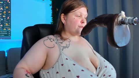 Aurora online show from January 2025 03:44:01 PM