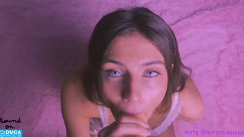 Snapshot of auroravoice chatting on December 2024 02:53:01 AM Aurora Voice online show from December 2024 02:53:01 AM