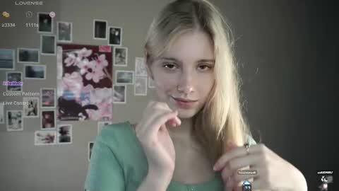 Snapshot of auroremanaugh chatting on July 2026 08:56:02 AM auroremanaugh online show from July 2026 08:56:02 AM