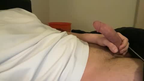 ausdude_95 online show from January 2026 09:35:02 AM