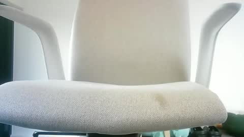 Snapshot of aussie5892 chatting on January 2025 01:38:02 AM Justin online show from January 2025 01:38:02 AM