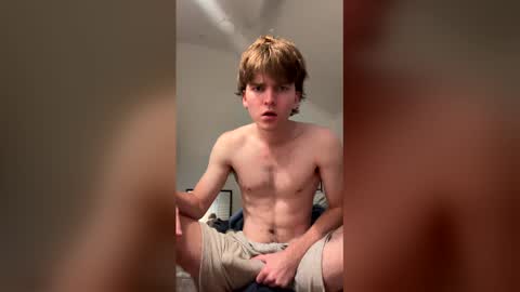 Snapshot of aussieboyethan chatting on February 2026 02:43:01 AM aussieboyethan online show from February 2026 02:43:01 AM