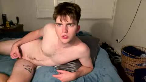 aussieboyethan online show from August 2026 03:25:01 PM