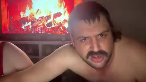 Snapshot of aussiecouple101798558 chatting on October 2025 10:05:01 PM aussiecouple101798558 online show from October 2025 10:05:01 PM