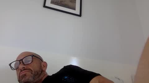 aussieguy59660 online show from March 2026 06:07:02 AM