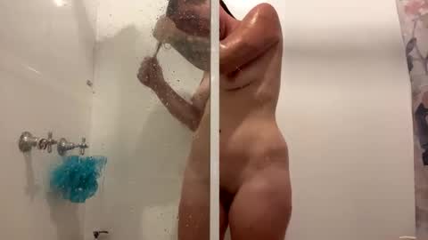 Milf4u online show from January 2025 09:35:01 AM