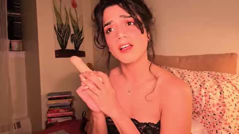 Snapshot of aussiepublictitties chatting on February 2026 02:01:02 AM Ray online show from February 2026 02:01:02 AM