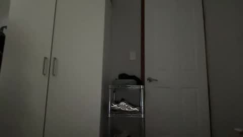 aussietwunkboy online show from February 2025 04:59:01 AM