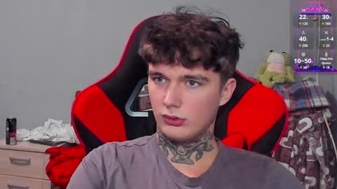 Snapshot of austen_milker chatting on January 2025 08:04:02 PM Austen online show from January 2025 08:04:02 PM