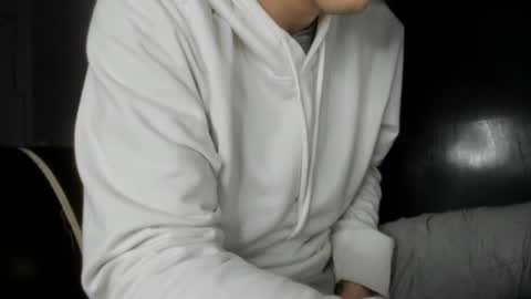 Snapshot of austin1119a chatting on January 2025 03:23:02 AM austin1119a online show from January 2025 03:23:02 AM