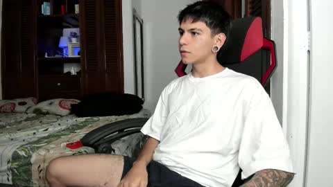 Austin online show from November 2025 09:05:02 PM