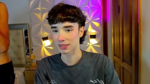 Snapshot of austin_rouse chatting on January 2026 07:08:01 PM austin_rouse online show from January 2026 07:08:01 PM