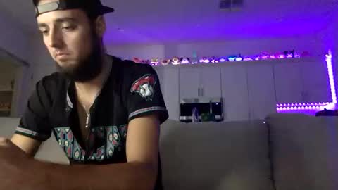 Snapshot of austincutieyes chatting on October 2025 09:35:01 PM AudiEna online show from October 2025 09:35:01 PM