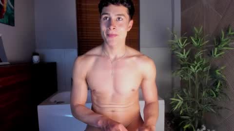 Snapshot of austinjones_ chatting on October 2025 09:43:02 PM Austin online show from October 2025 09:43:02 PM