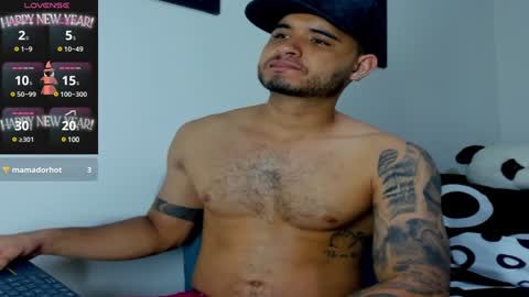 Snapshot of austintorres_ chatting on January 2025 02:37:01 AM AustinTorres online show from January 2025 02:37:01 AM