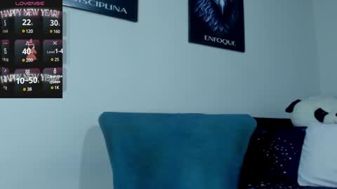 Snapshot of austintorres_ chatting on February 2025 03:23:02 AM AustinTorres online show from February 2025 03:23:02 AM