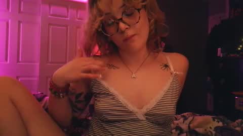 Snapshot of autierains chatting on February 2026 03:27:02 AM Autie 3 online show from February 2026 03:27:02 AM