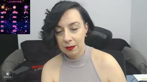 AutumnOpal online show from April 2026 10:18:01 PM