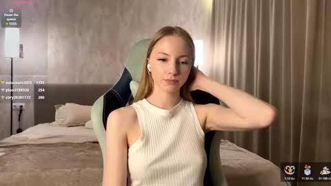 Annie online show from November 2025 04:09:02 PM