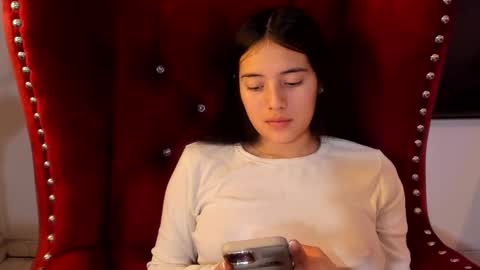 Snapshot of ava_broown chatting on December 2024 08:42:02 AM online show from December 2024 08:42:02 AM