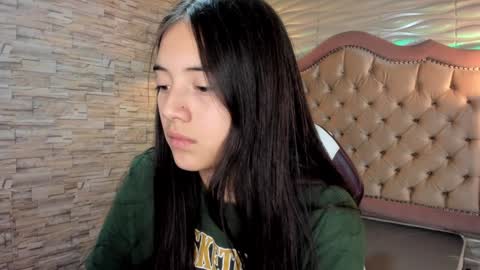 Snapshot of ava_broown chatting on February 2025 10:41:01 PM online show from February 2025 10:41:01 PM