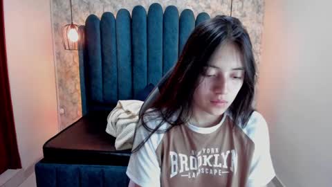 Snapshot of ava_broown chatting on March 2025 02:48:01 AM online show from March 2025 02:48:01 AM