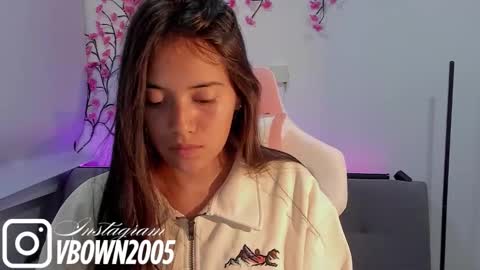 Snapshot of ava_broown chatting on October 2025 02:22:02 AM online show from October 2025 02:22:02 AM