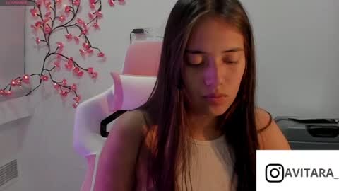 Snapshot of ava_broown chatting on June 2026 12:57:02 AM online show from June 2026 12:57:02 AM