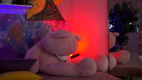 Ava online show from May 2026 08:49:02 PM