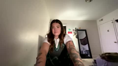Ava Adorn online show from November 2025 03:52:02 AM