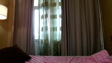 avaobierne online show from May 2026 10:36:01 AM