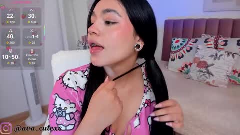 Snapshot of avascott_ chatting on November 2025 05:38:01 PM Ava online show from November 2025 05:38:01 PM