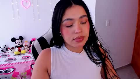 Snapshot of avascott_ chatting on January 2026 07:05:02 PM Ava online show from January 2026 07:05:02 PM