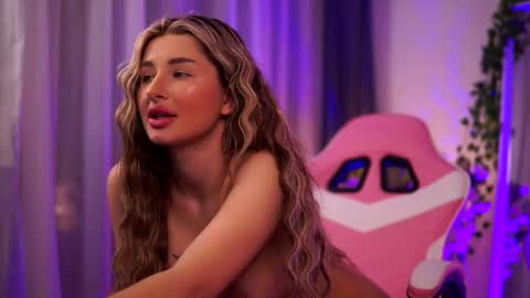 Carina online show from February 2025 02:56:01 AM