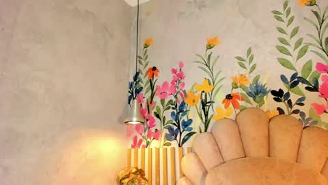 avawhiite online show from July 2026 12:42:01 AM