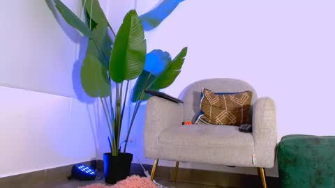 Hi im aqua is nice with me online show from June 2026 07:16:02 PM